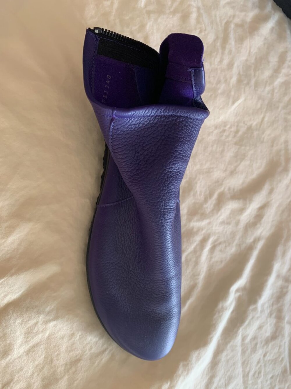 Purple Arche ankle boots, size 7.5 - Picture 2 of 3